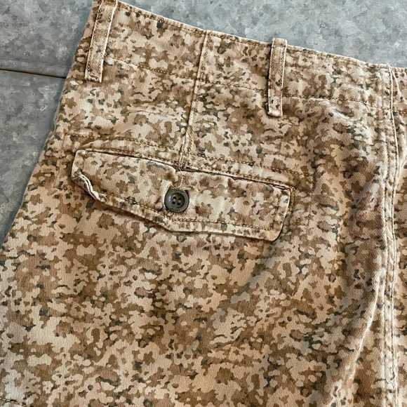 Levi's Camo Cargo Shorts 90s Y2K Cut Off Tan Brown White Tab Logo Mens 32 - Picture 9 of 13